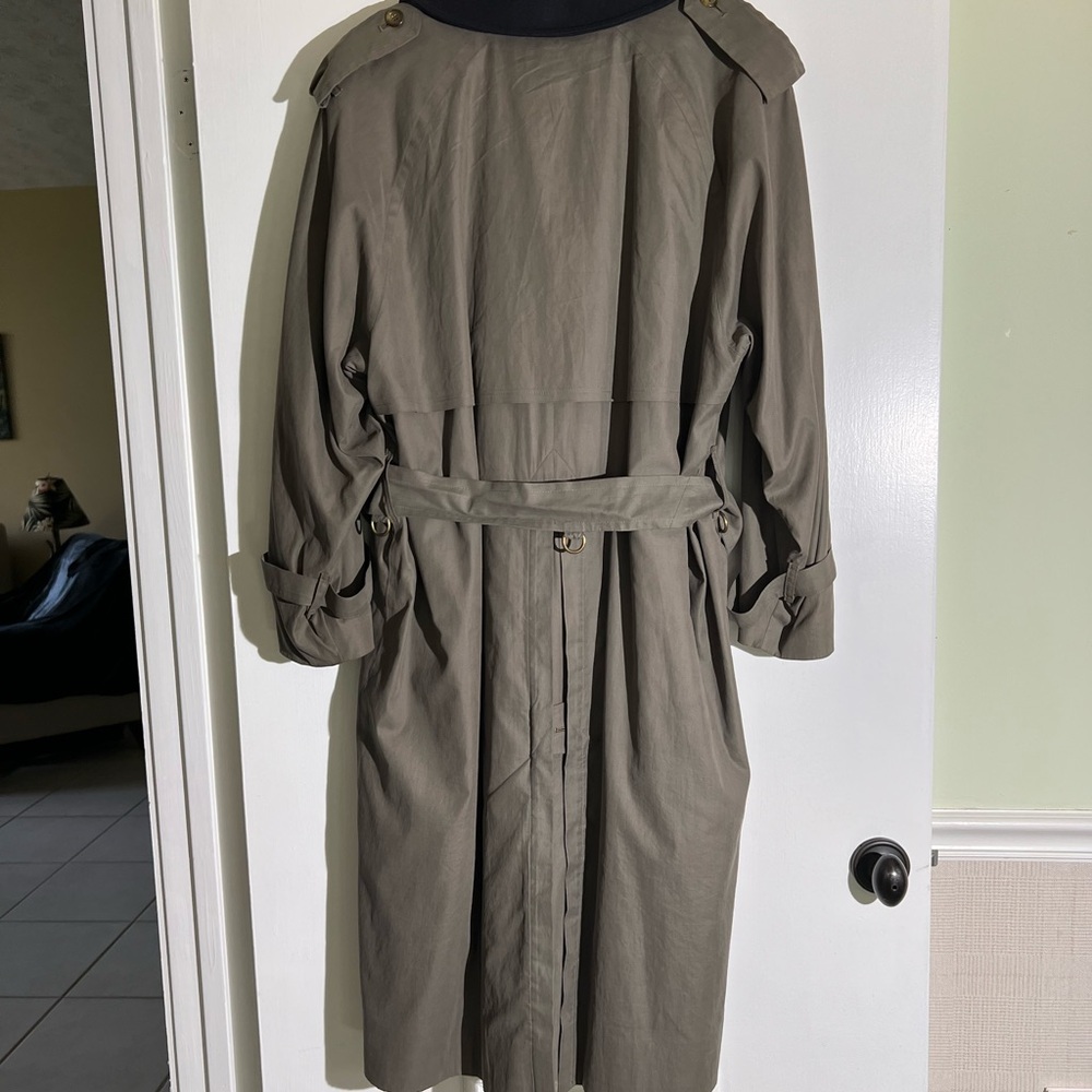 BURBERRY Double-Breasted Trench Coat with Removable Wool Lining EUC - Picture 5 of 16